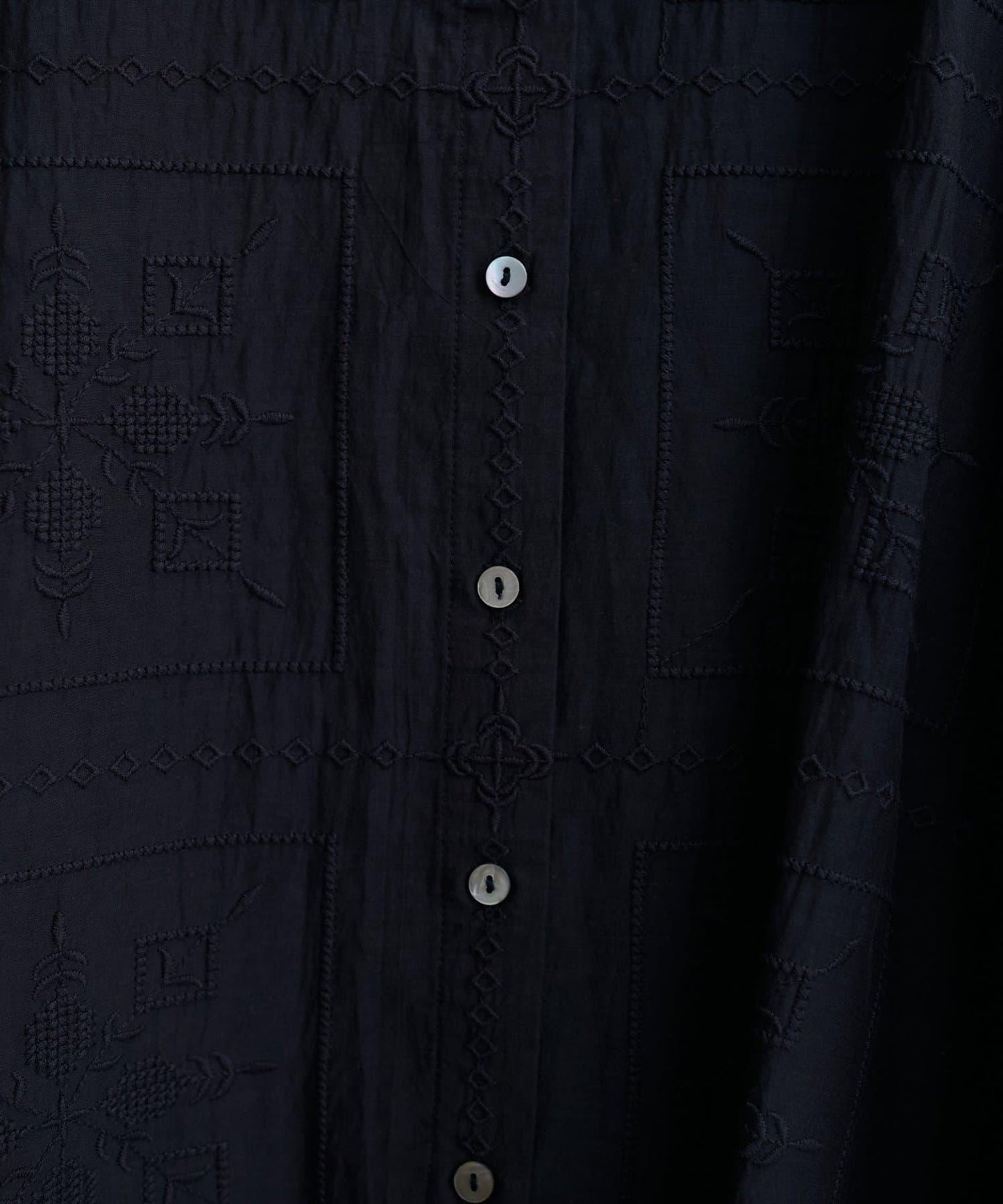 拼接刺繡襯衫