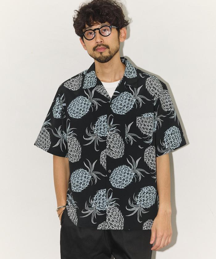 寬鬆版型 全幅印花 開領 短袖襯衫