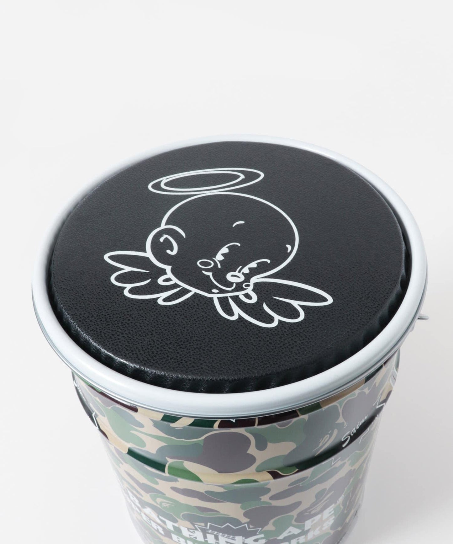 SAINT M×××××× BAPE CAN STOOL