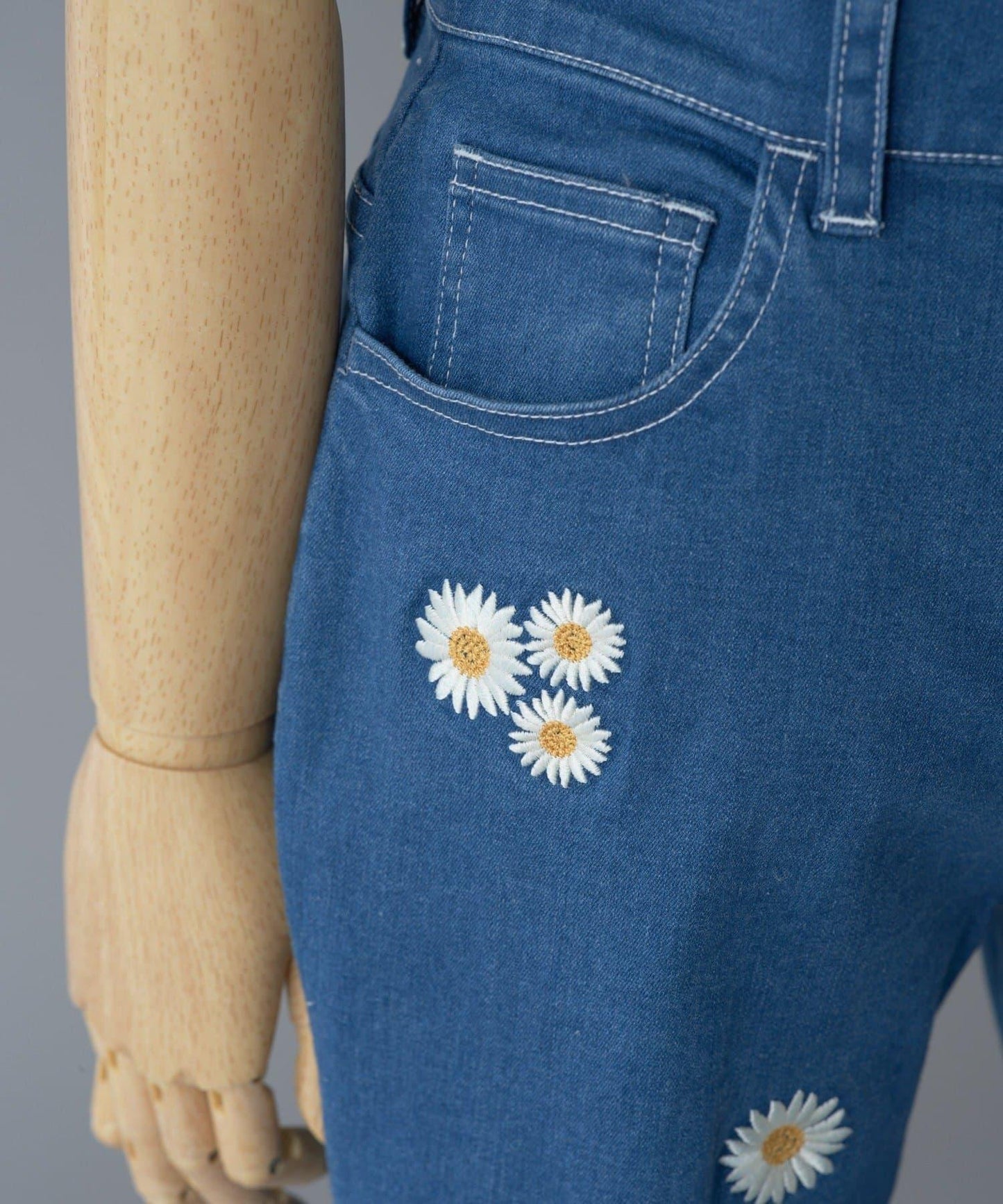 【Seemi】刺繍デニム