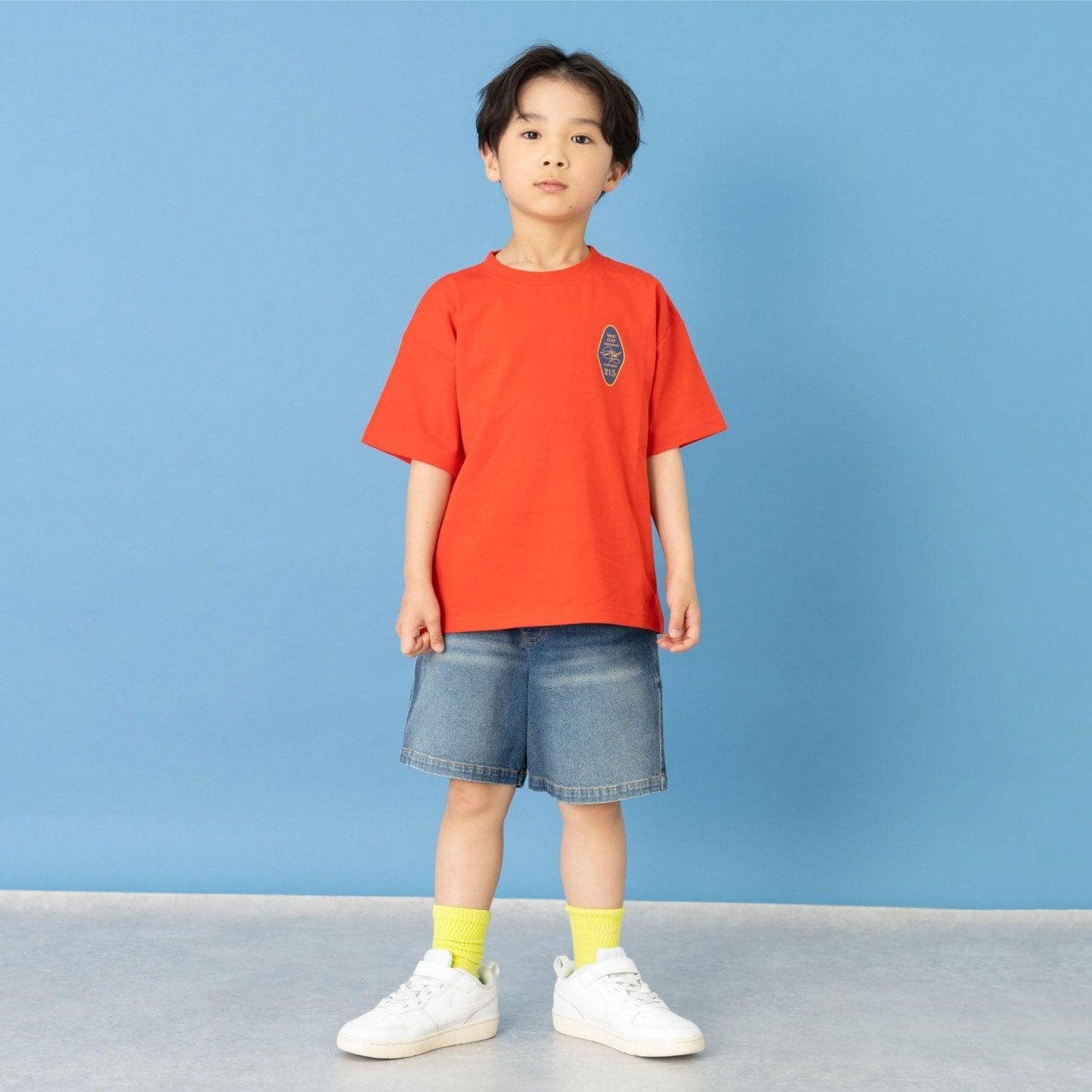 牛仔短褲