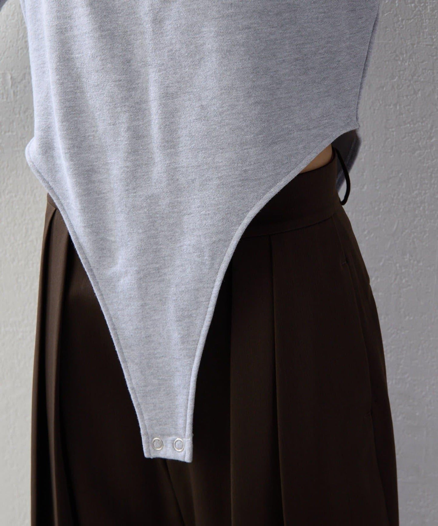 【2026AW Debut】【UNFORM】連帽緊身衣