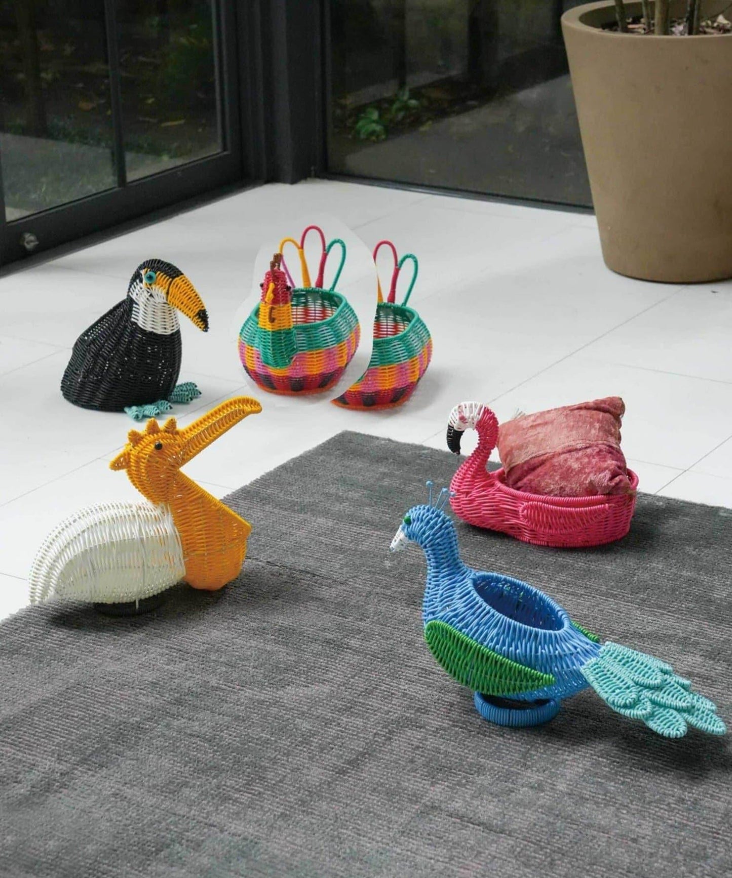 PEACOCK BASKET 孔雀籃