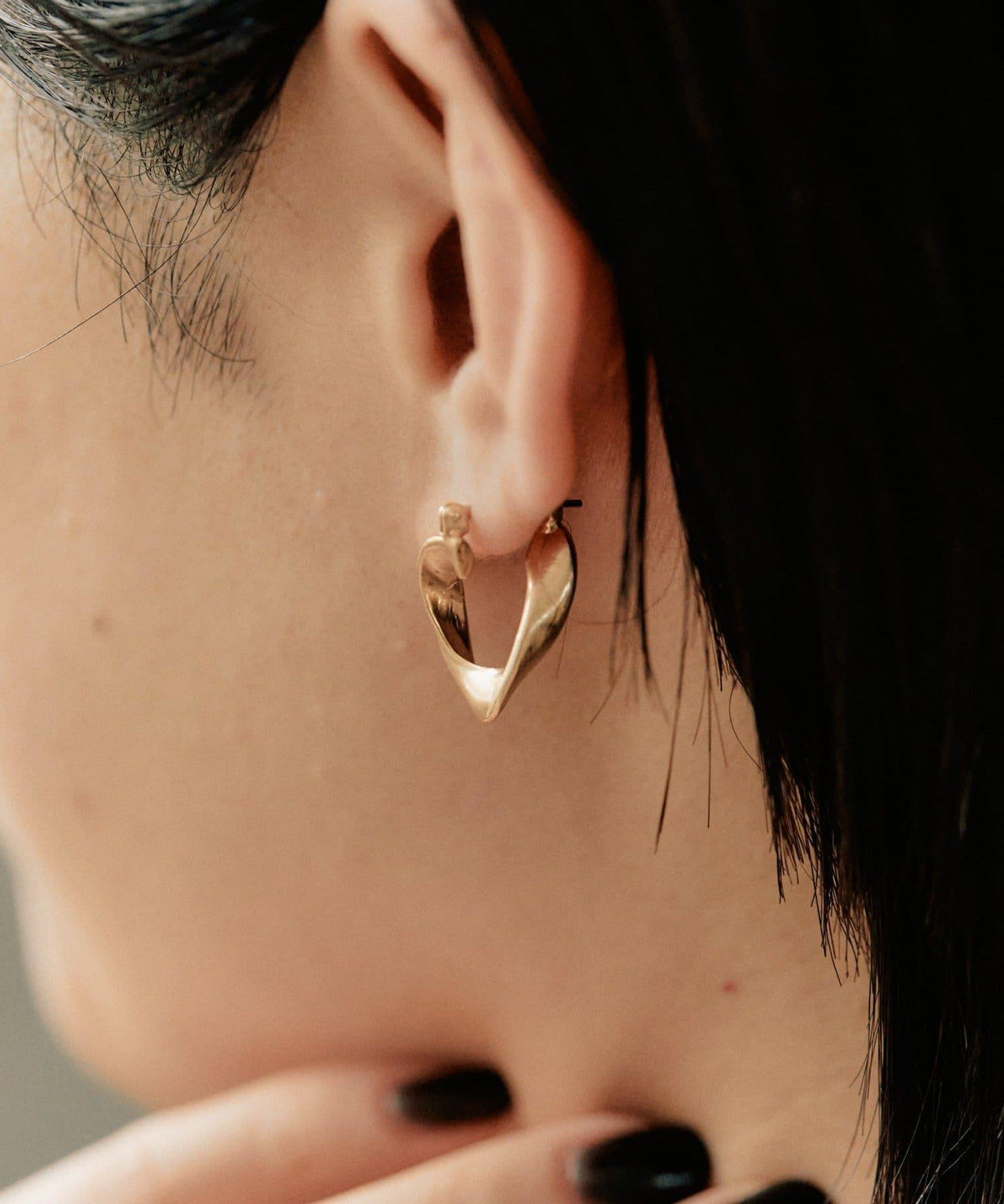ear PAPILLONNER 扭轉耳環 鈦制耳針 銀色