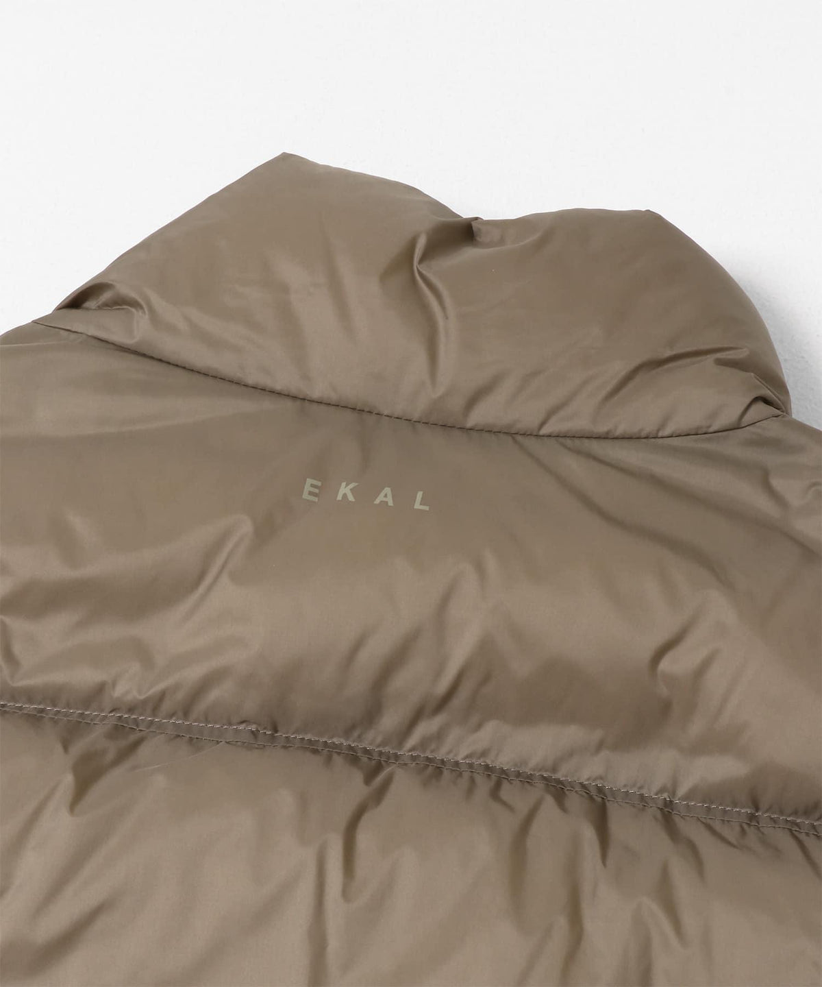 TAION×EKAL 聯名 800FP 充絨立領羽絨馬甲 男 女