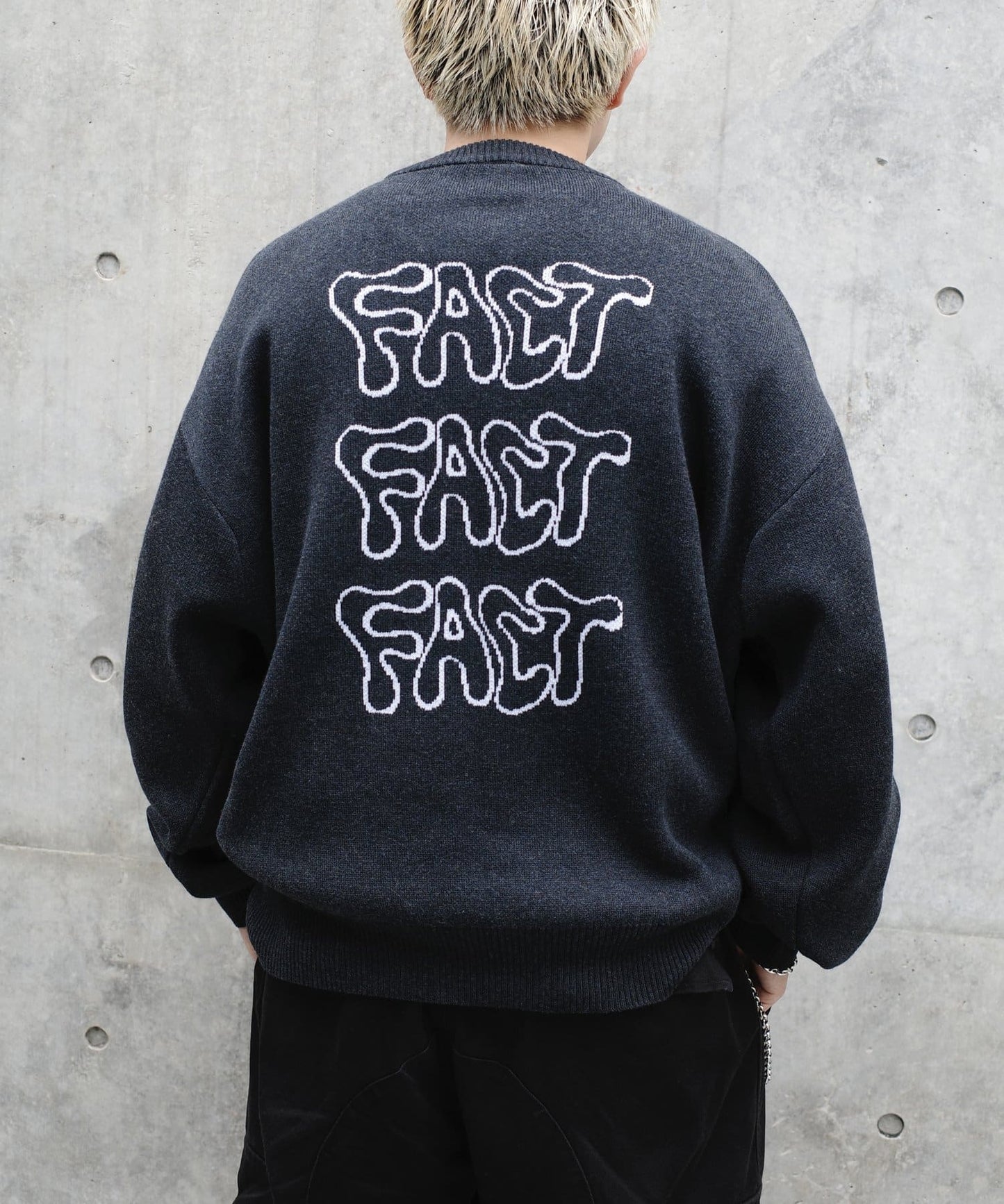 COOPER FACT 骷髏滑板針織衫