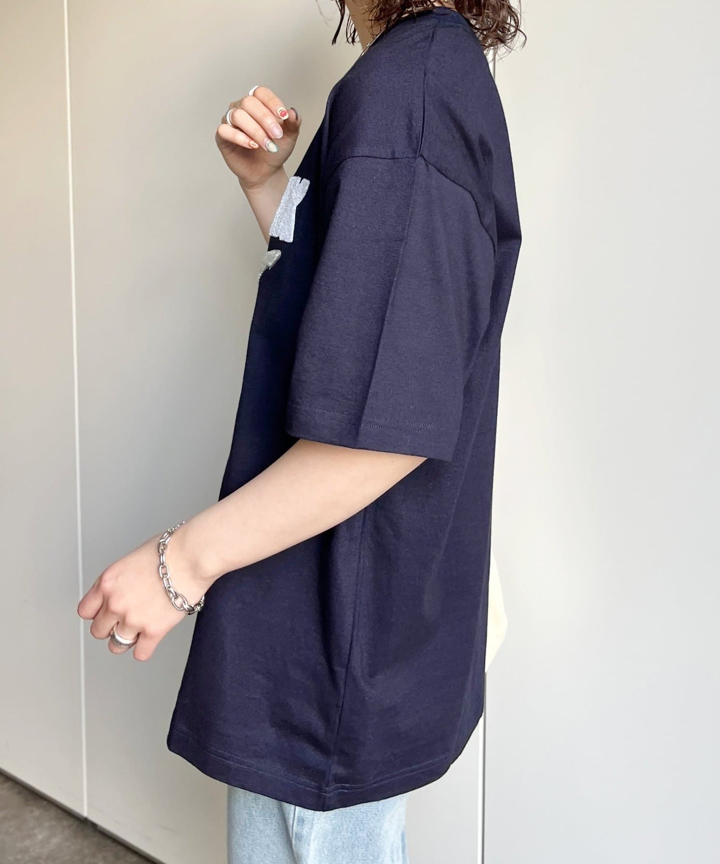 薩加拉刺繡T恤