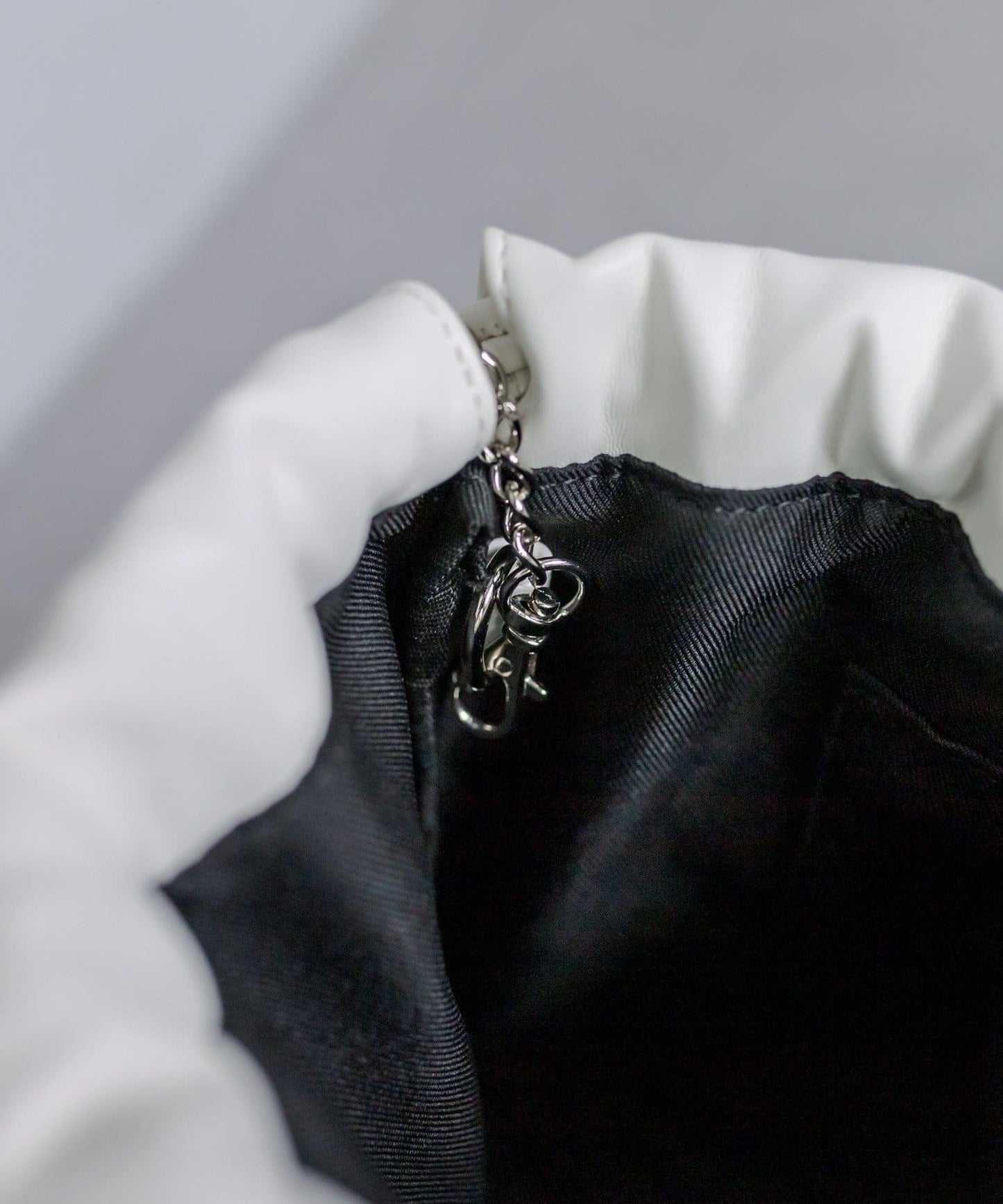 【人氣款再次補貨!】收腰迷你單肩包