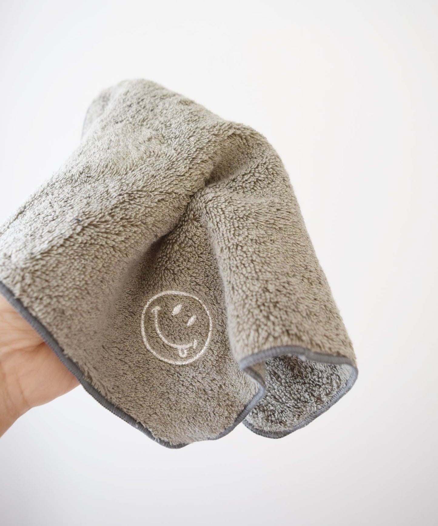 Smile 刺繡 毛巾手帕