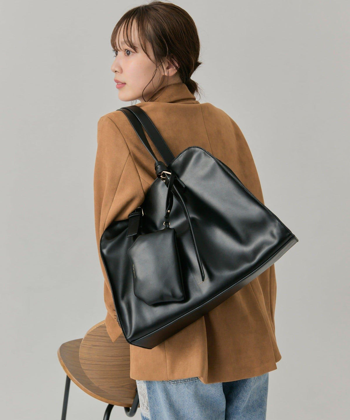 167183159
