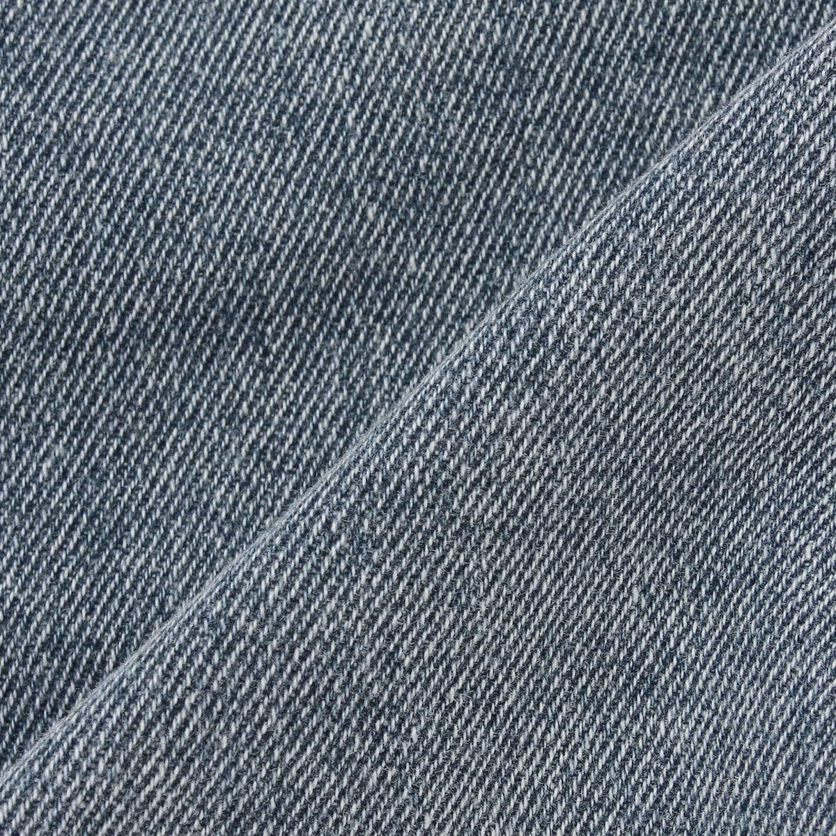 169622873