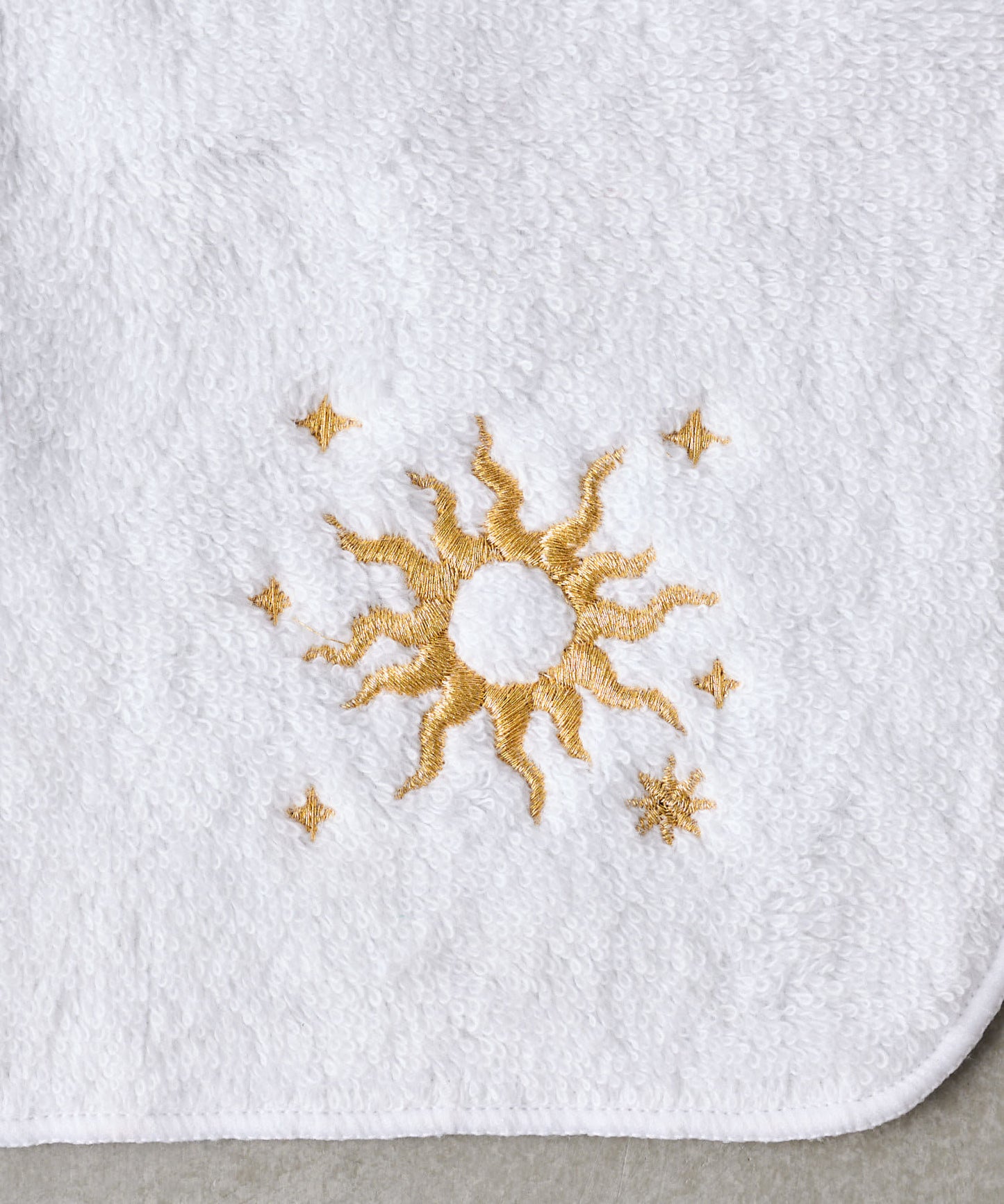 太陽和月亮 刺繡毛巾手帕