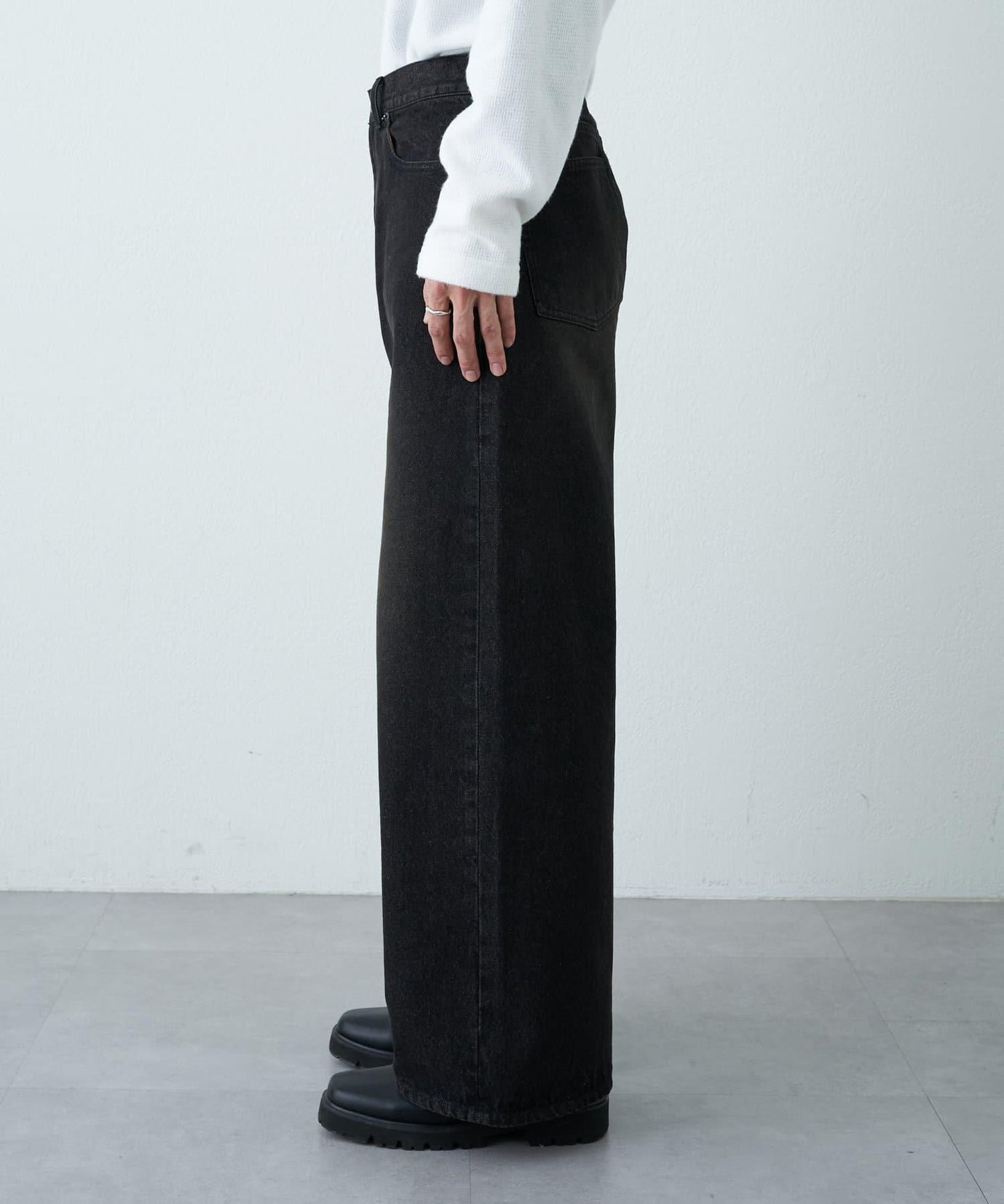 【套裝適用】寬鬆直筒牛仔褲