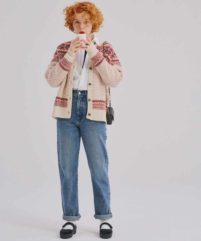 卷邊直筒牛仔褲