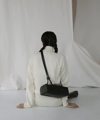 《韓國發/本革/潮流》【YURT(尤爾特)】TOMM盒子肩揹包