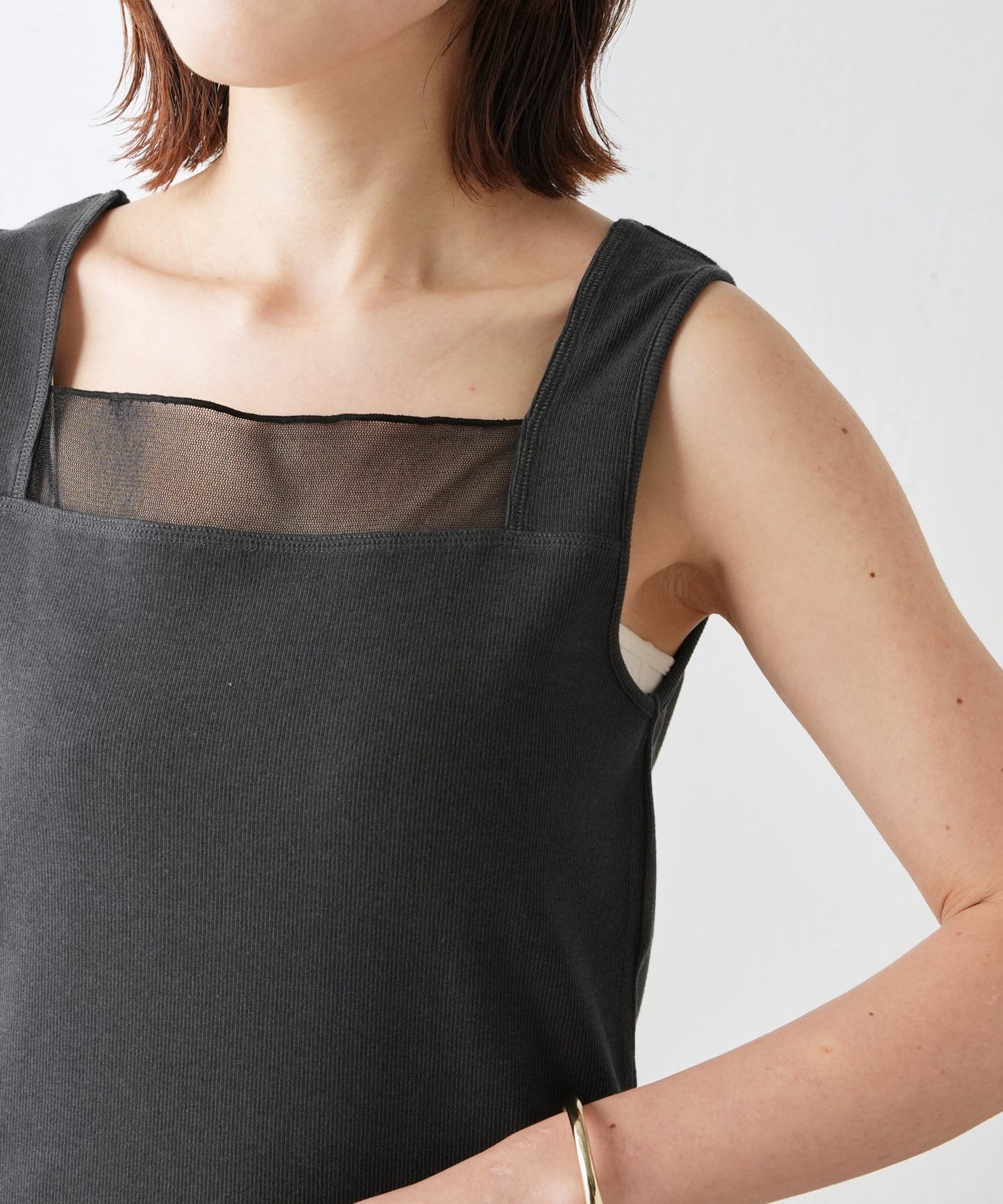 【C′NOTE/筆記】透視拼接方形背心