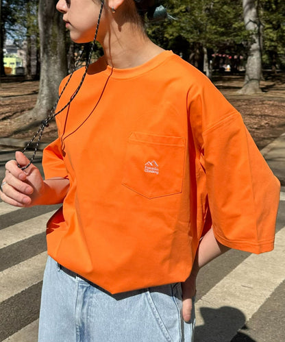【Franklin Climbing】一點刺繡口袋短袖T恤