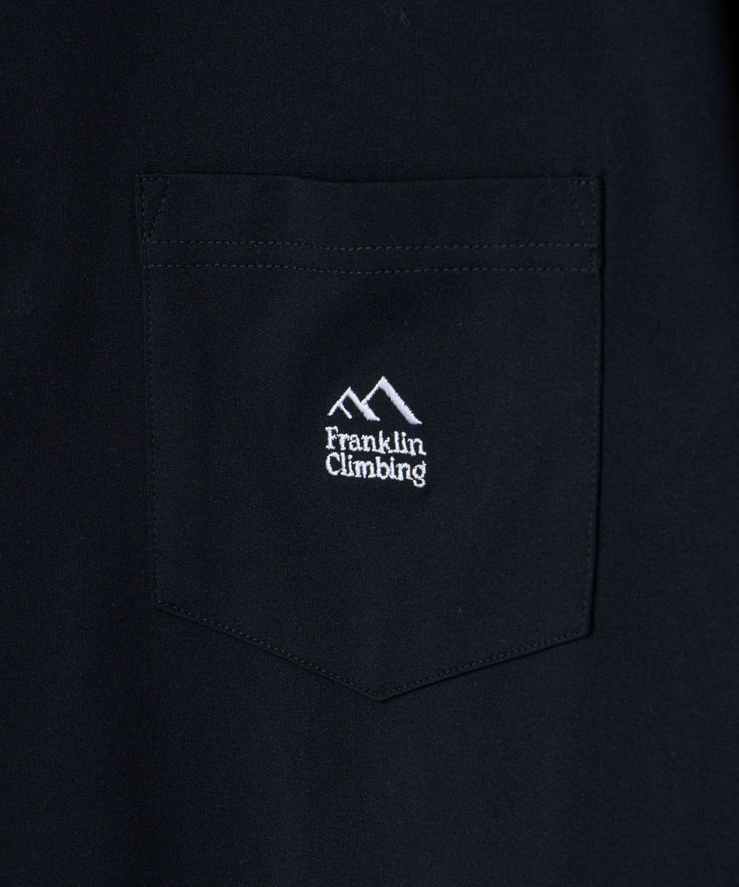 【Franklin Climbing】一點刺繡口袋短袖T恤