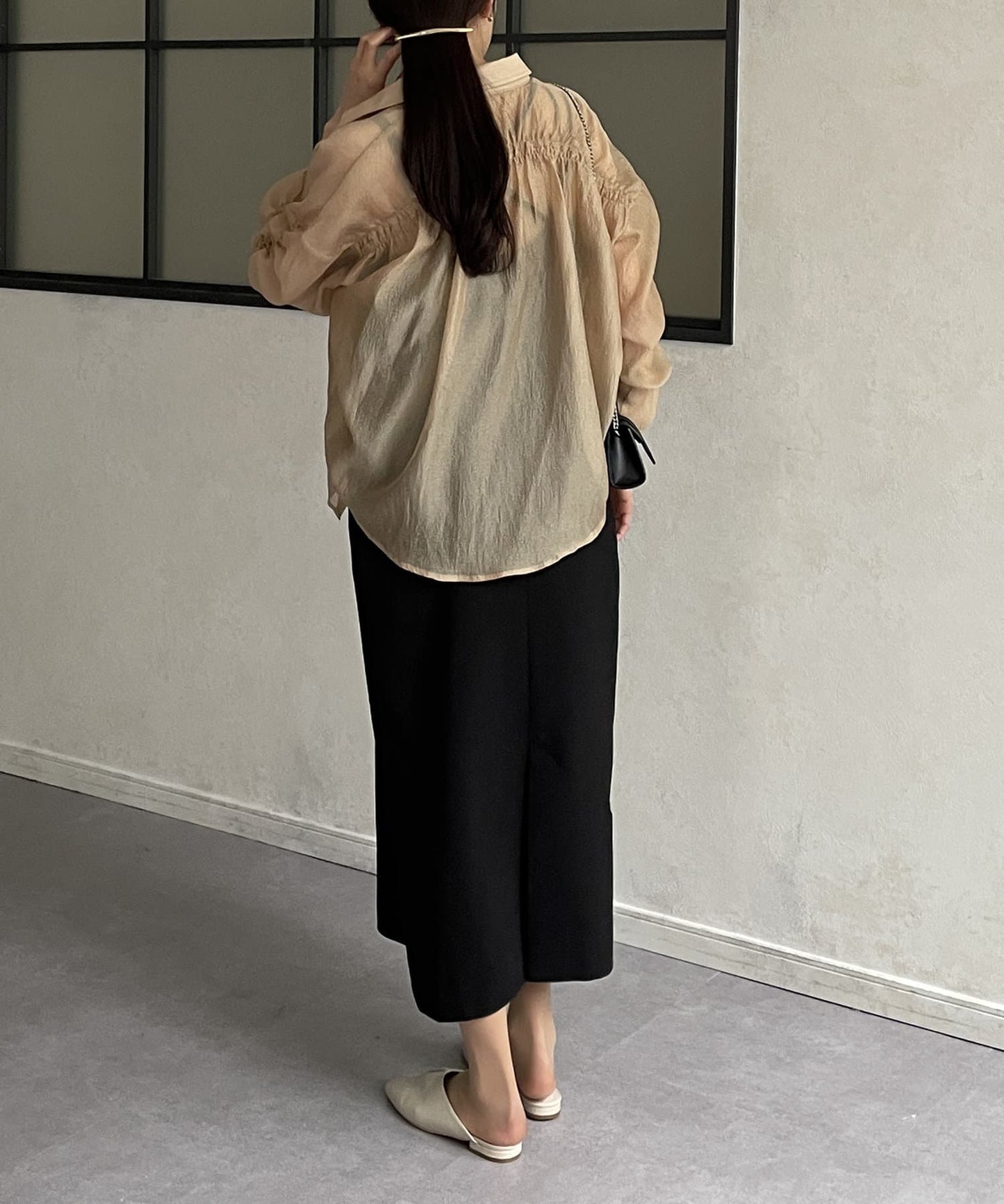 亞麻風不對稱吊帶連衣裙