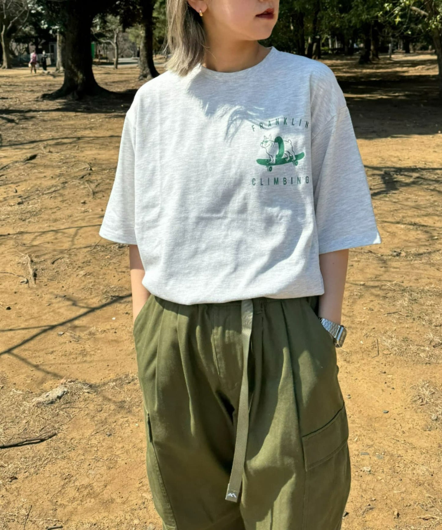 【Franklin Climbing】鬥牛犬滑板短袖T恤