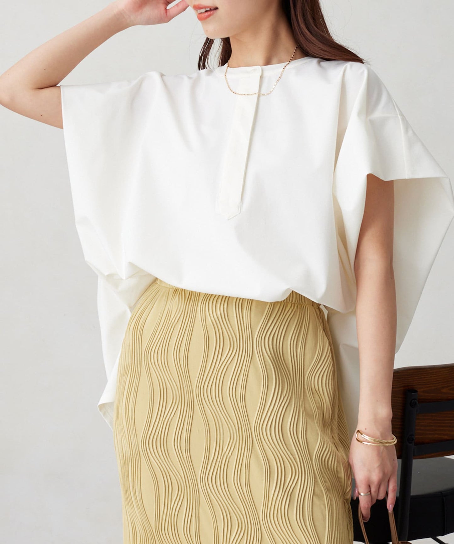 360度彈力肩褶抽繩套頭衫