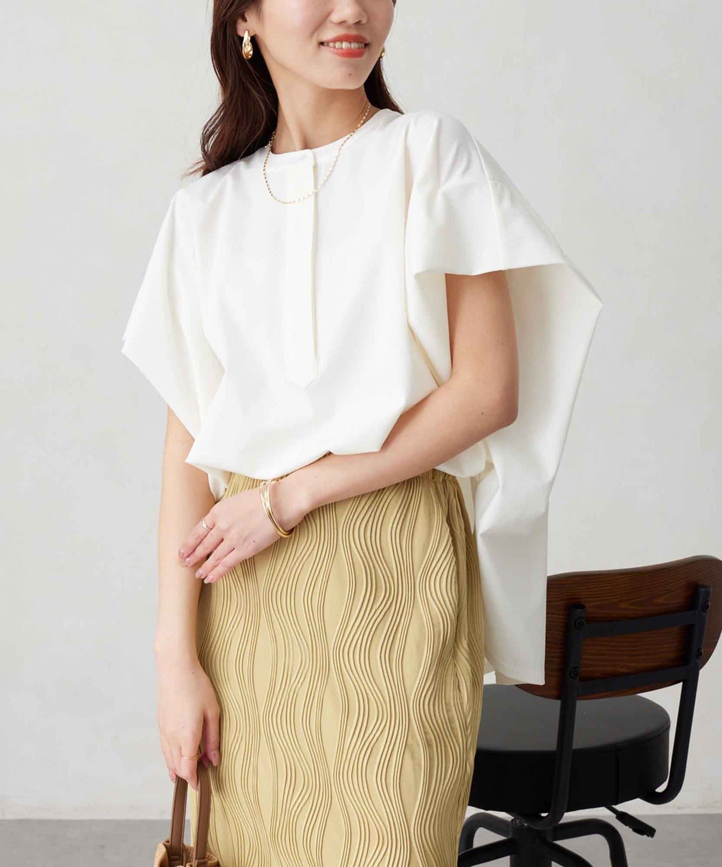 360度彈力肩褶抽繩套頭衫