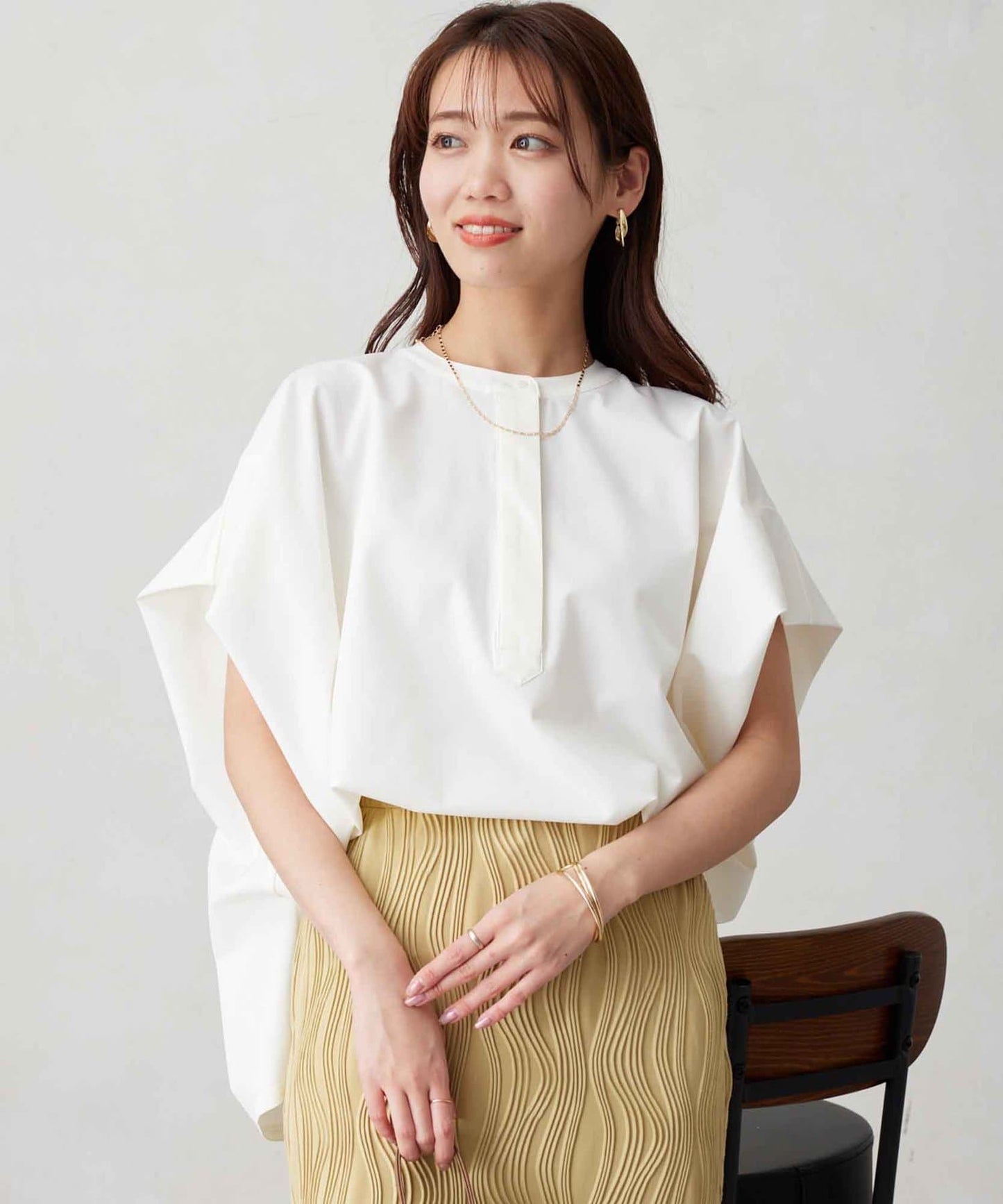 360度彈力肩褶抽繩套頭衫