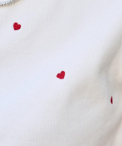 迷你愛心刺繡T恤