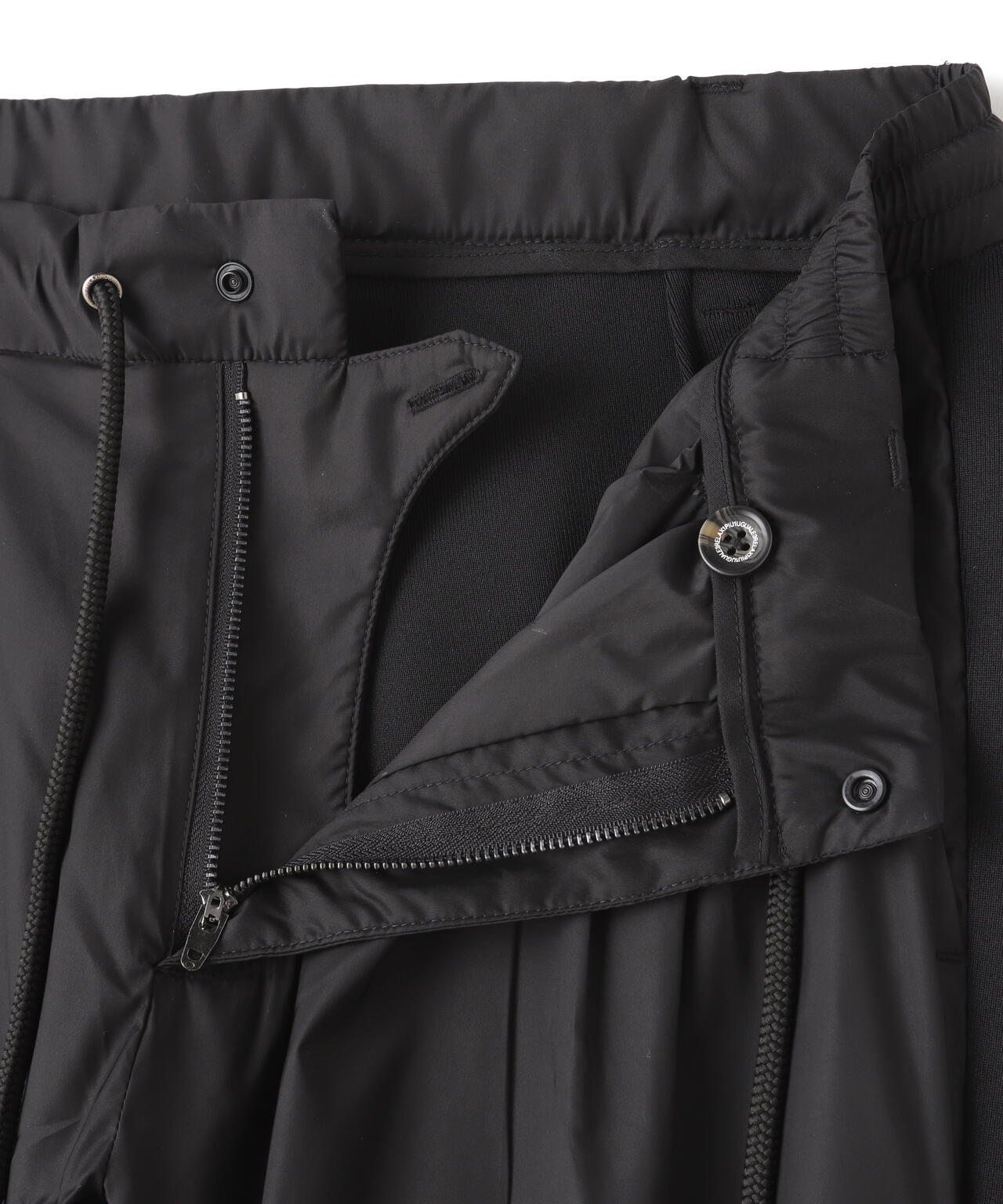 1PIU1UGUALE3 RELAX/ウノピゥウノウグァーレトレ リラックス/プリマロフトバックニットスラックス 1PIU1UGUALE3 RELAX/一加一等於三 休閒/PrimaLoft填充針織長褲