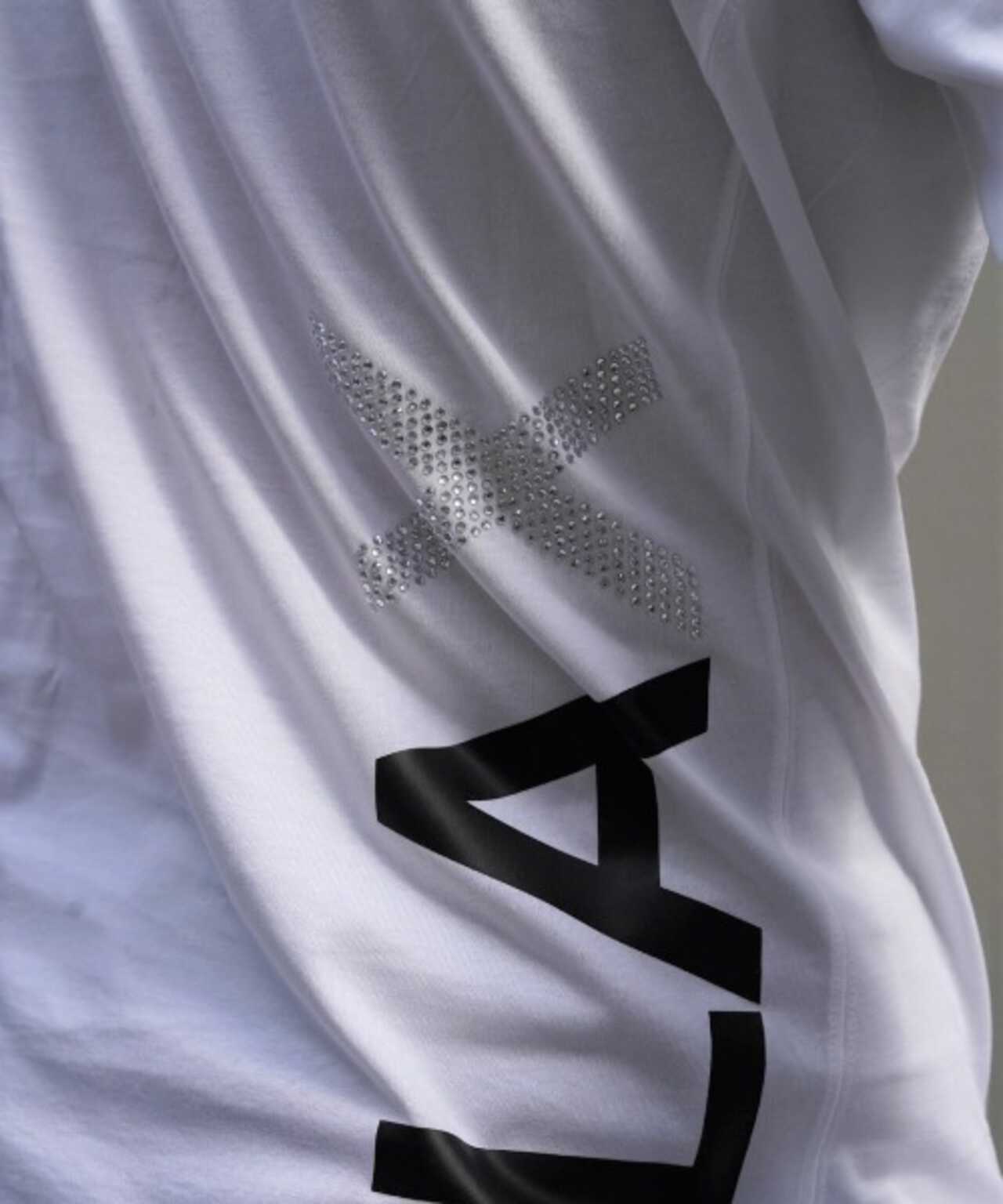 1PIU1UGUALE3 RELAX/豎標長袖T恤