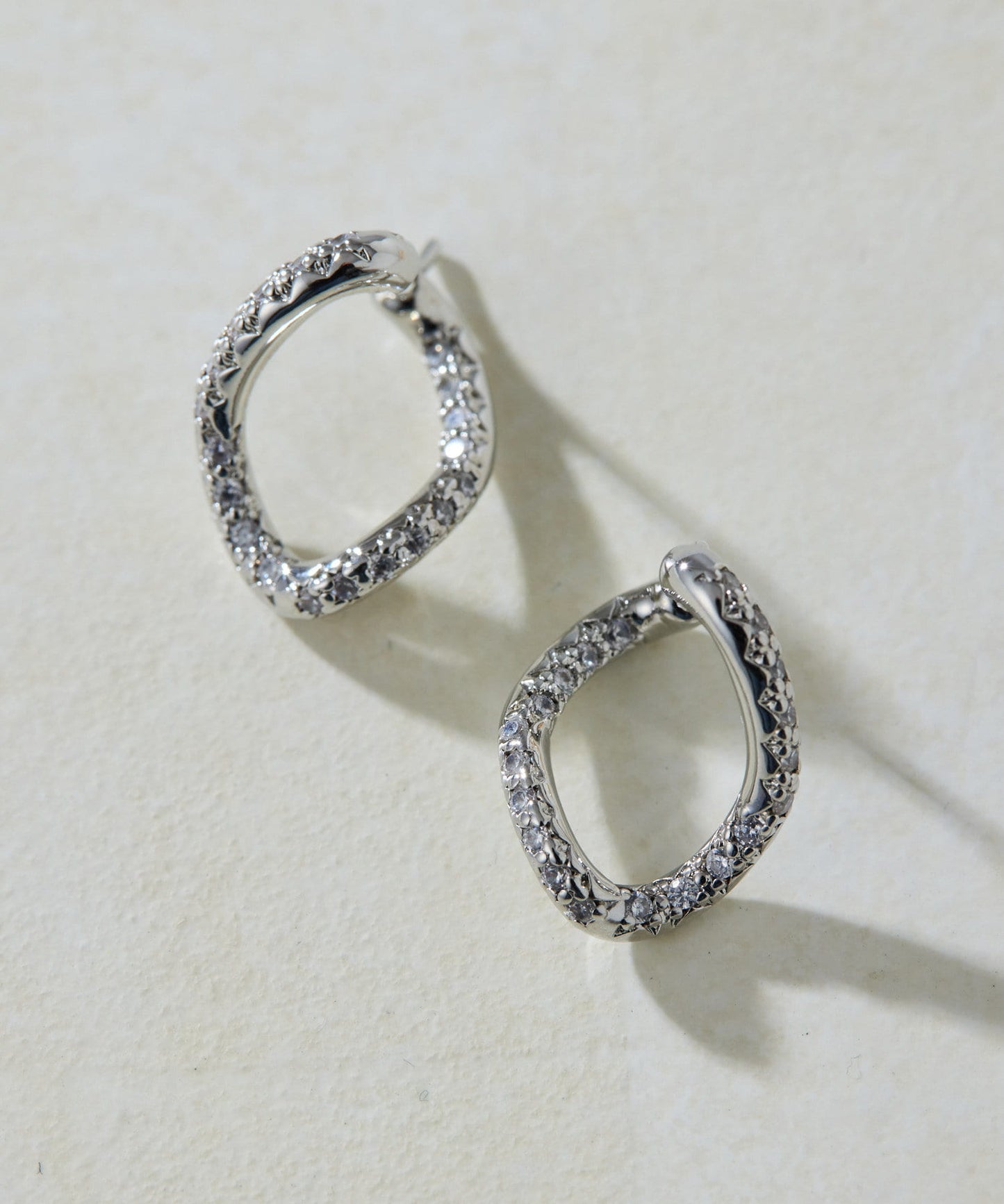 《鋯石使用》鑲嵌扭曲耳環