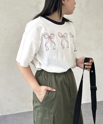 綜合刺繡T-shirt