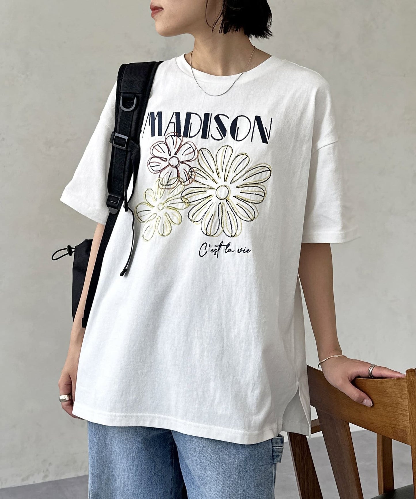 綜合刺繡T-shirt