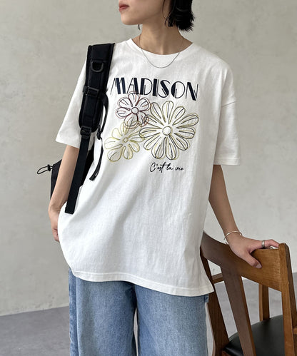 綜合刺繡T-shirt