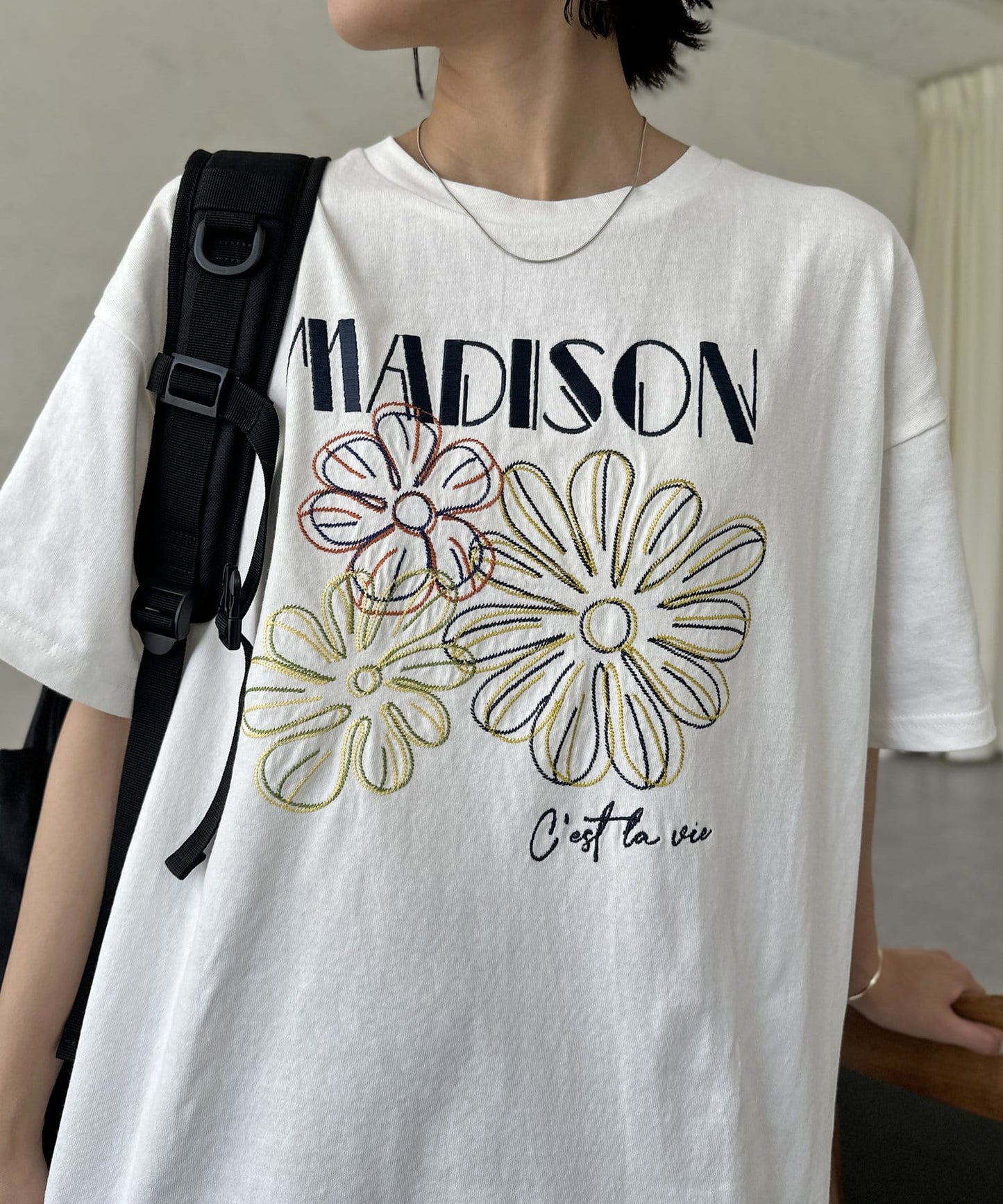 綜合刺繡T-shirt