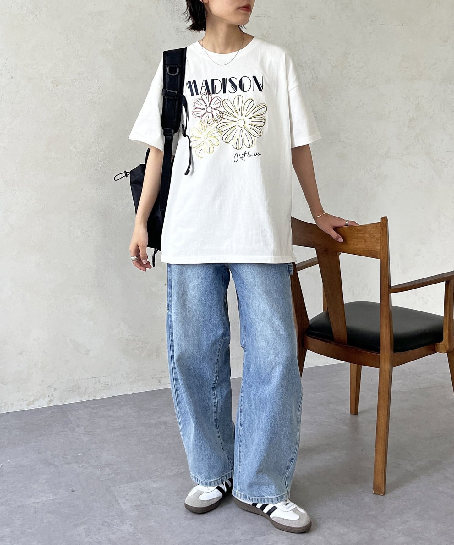 綜合刺繡T-shirt