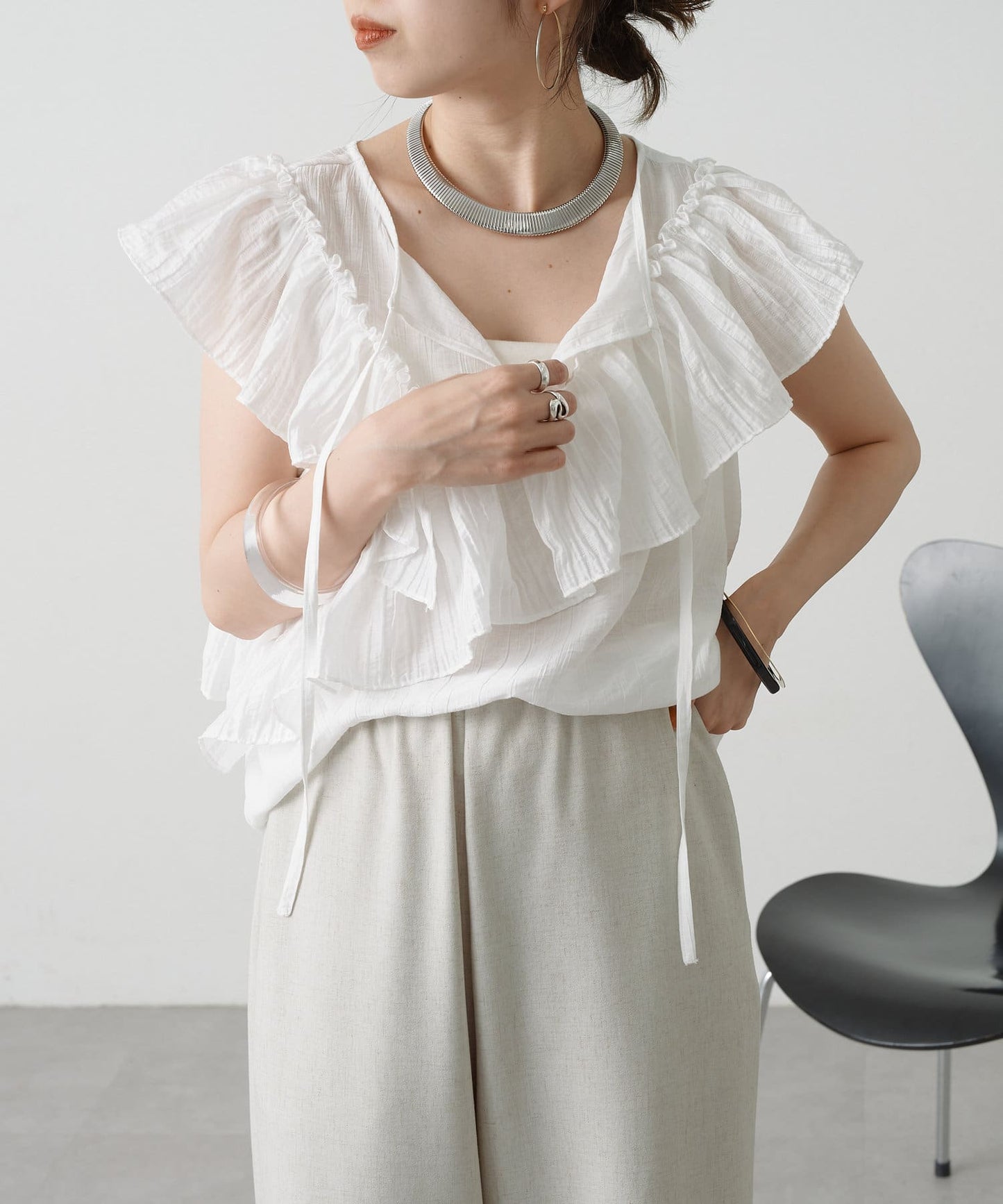 2WAY單肩露肩荷葉邊上衣