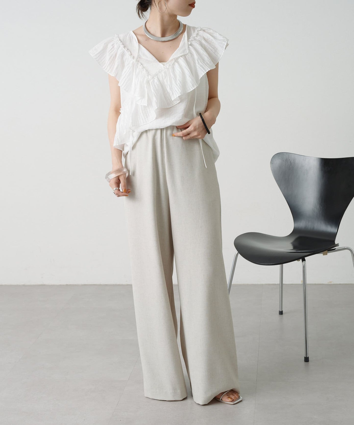 2WAY單肩露肩荷葉邊上衣