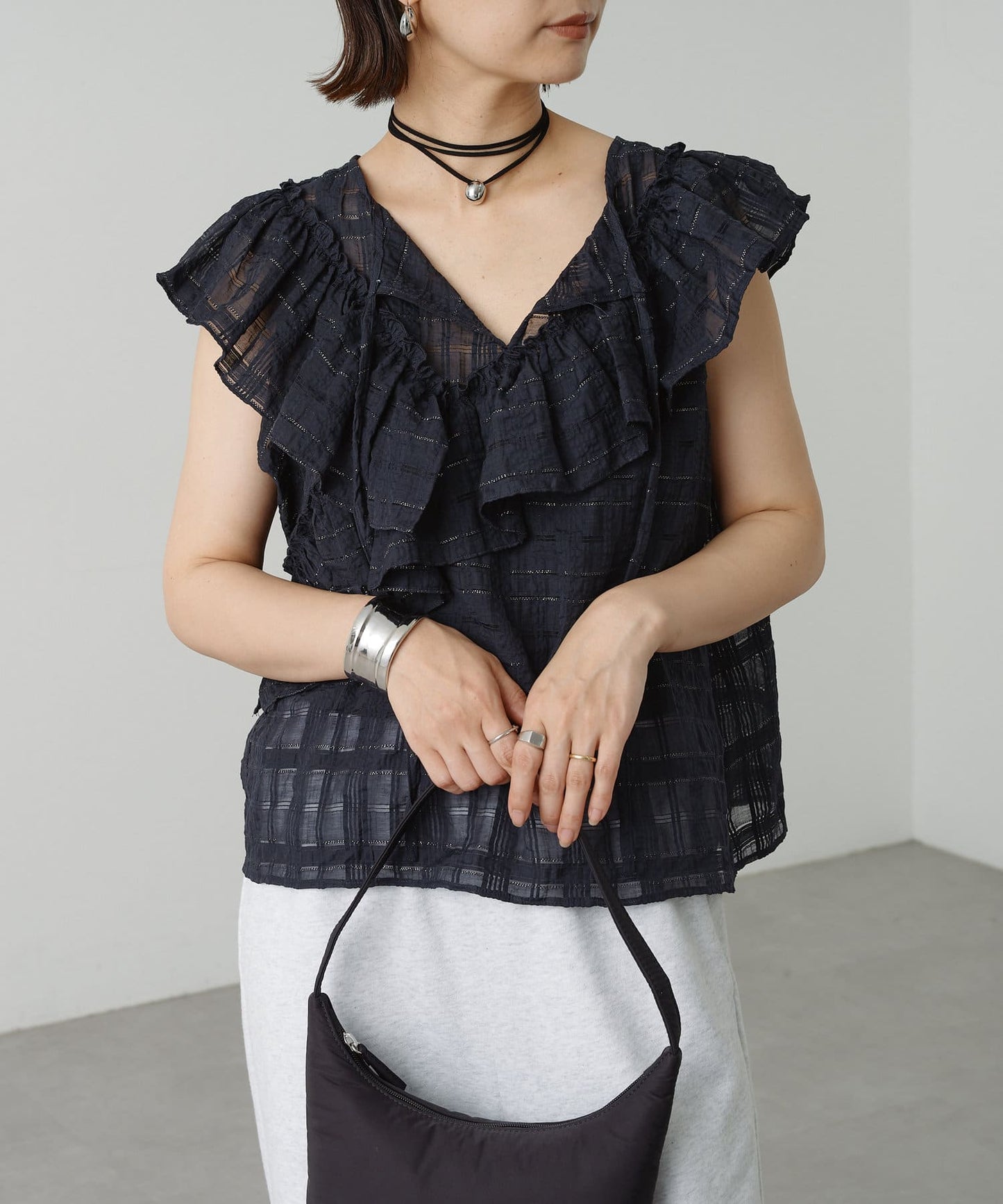 2WAY單肩露肩荷葉邊上衣