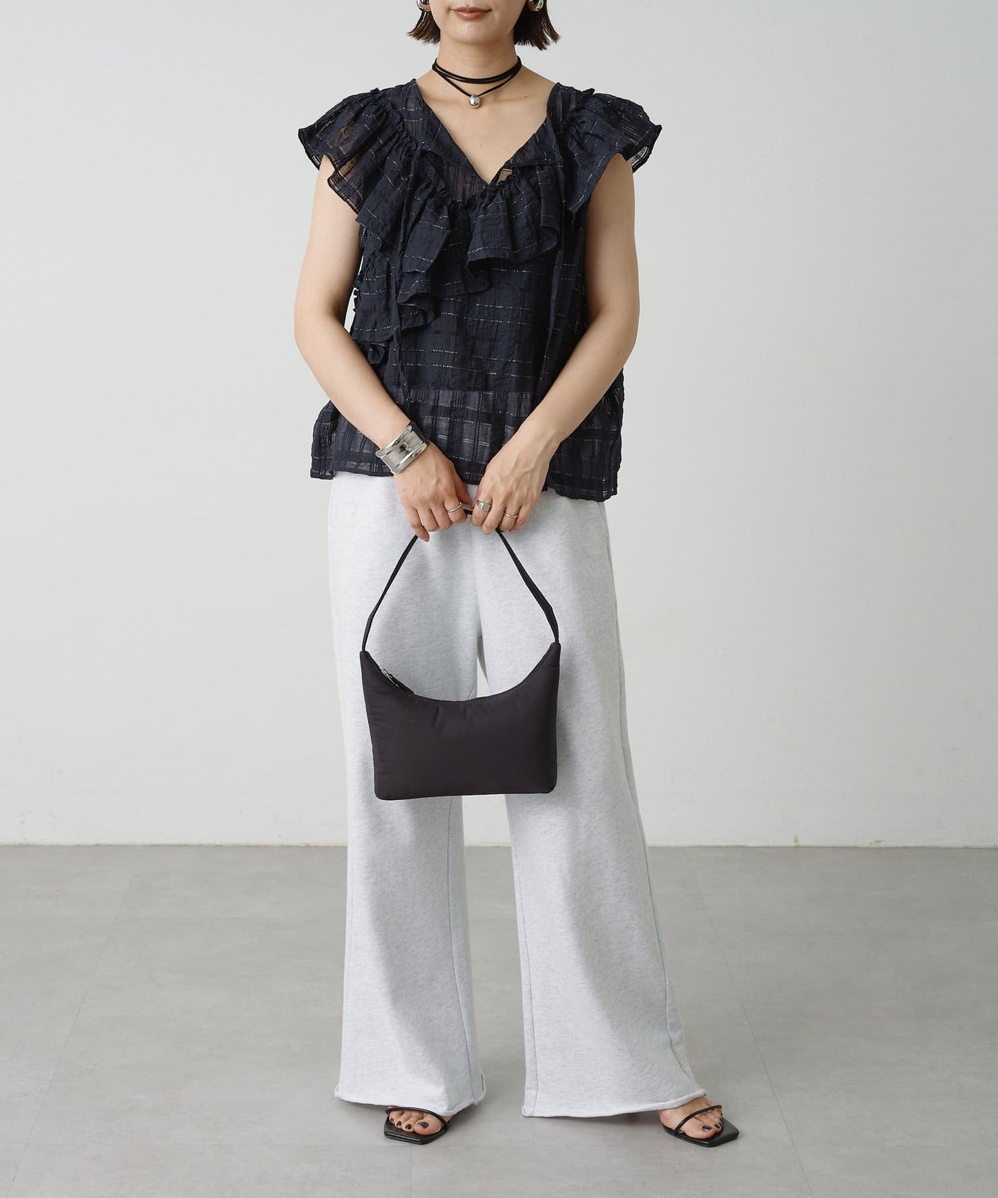 2WAY單肩露肩荷葉邊上衣