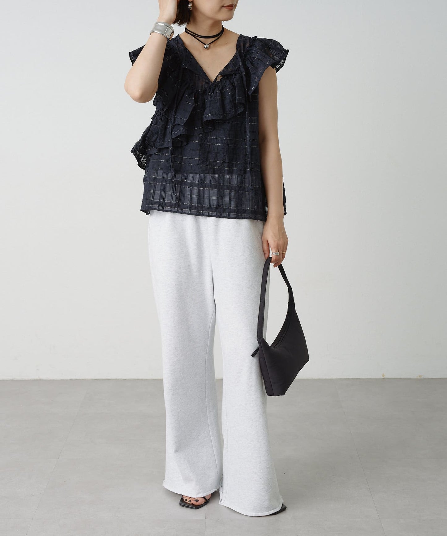 2WAY單肩露肩荷葉邊上衣