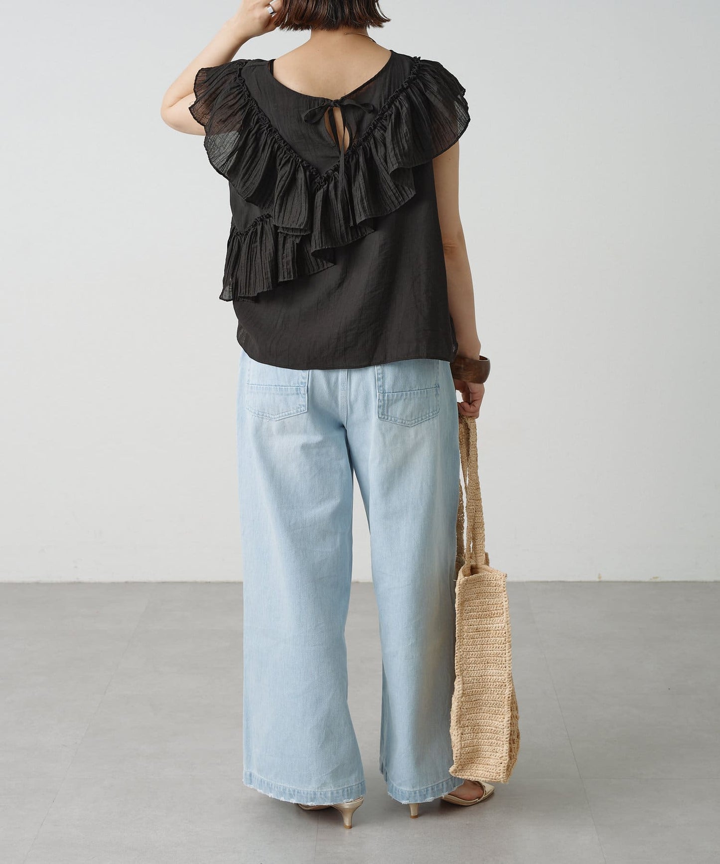 2WAY單肩露肩荷葉邊上衣