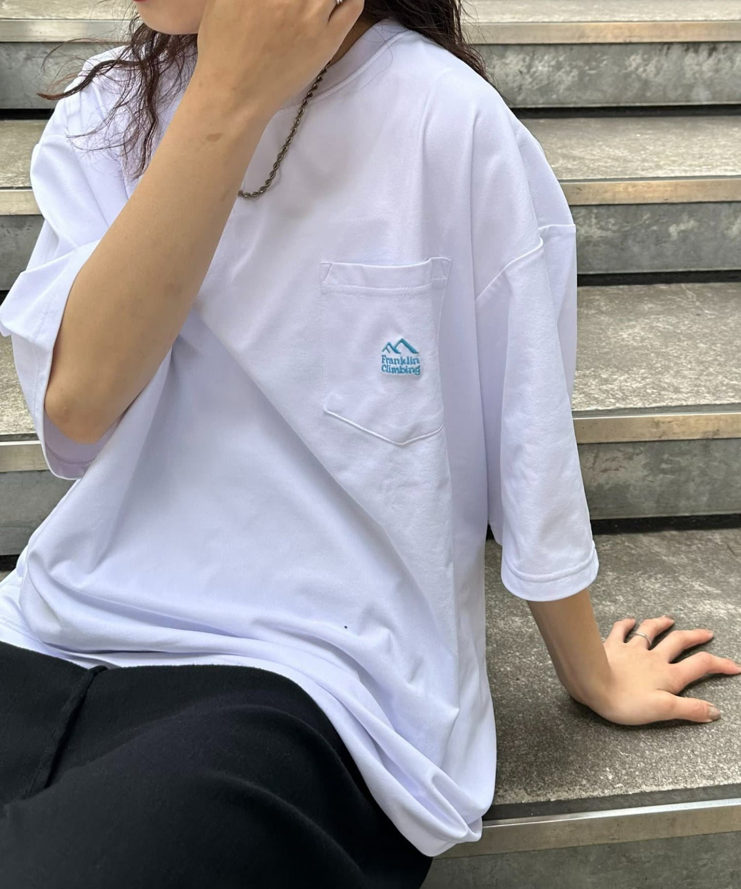 【Franklin Climbing】一點刺繡口袋短袖T恤