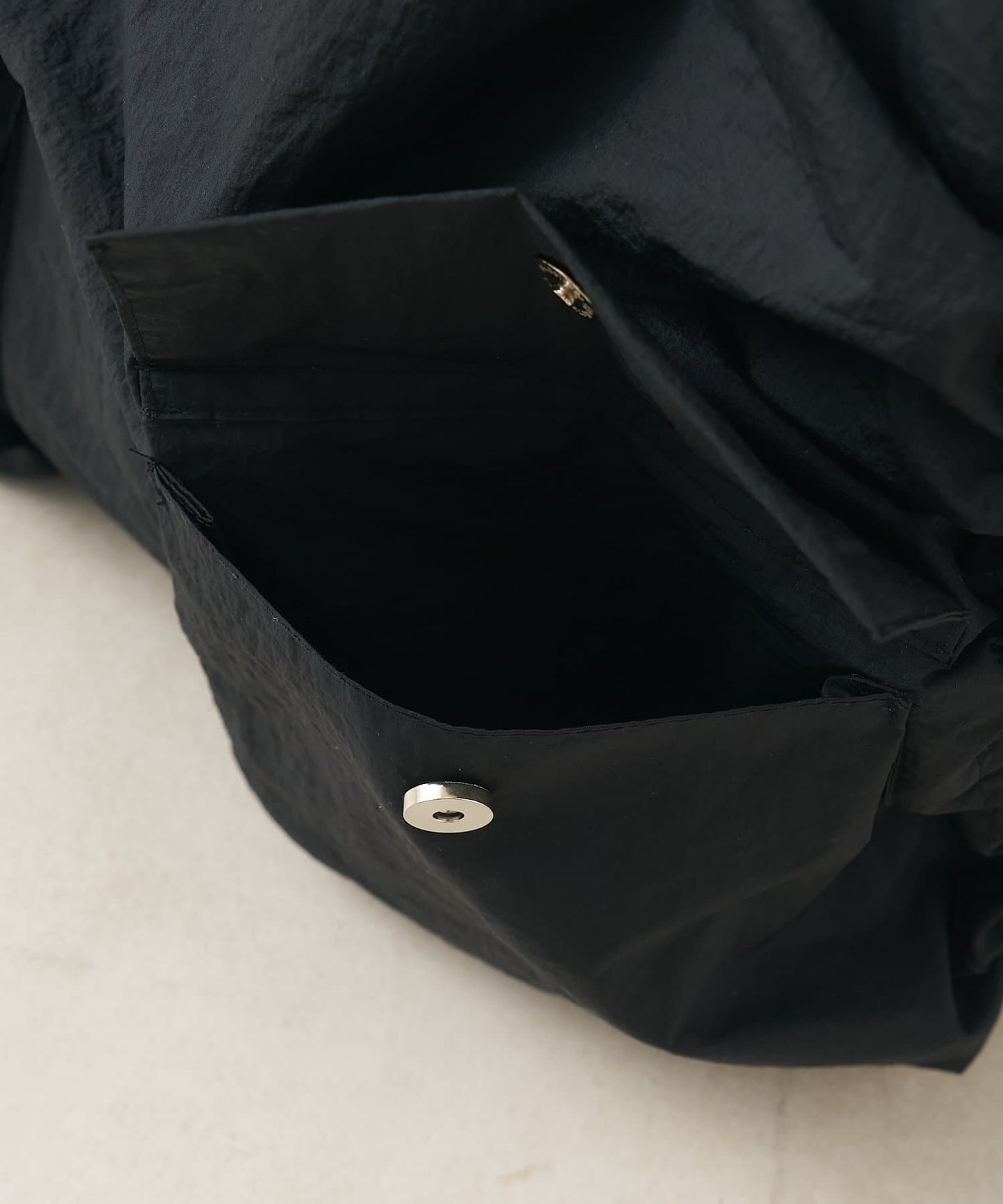 尼龍側拉鬆緊手提袋