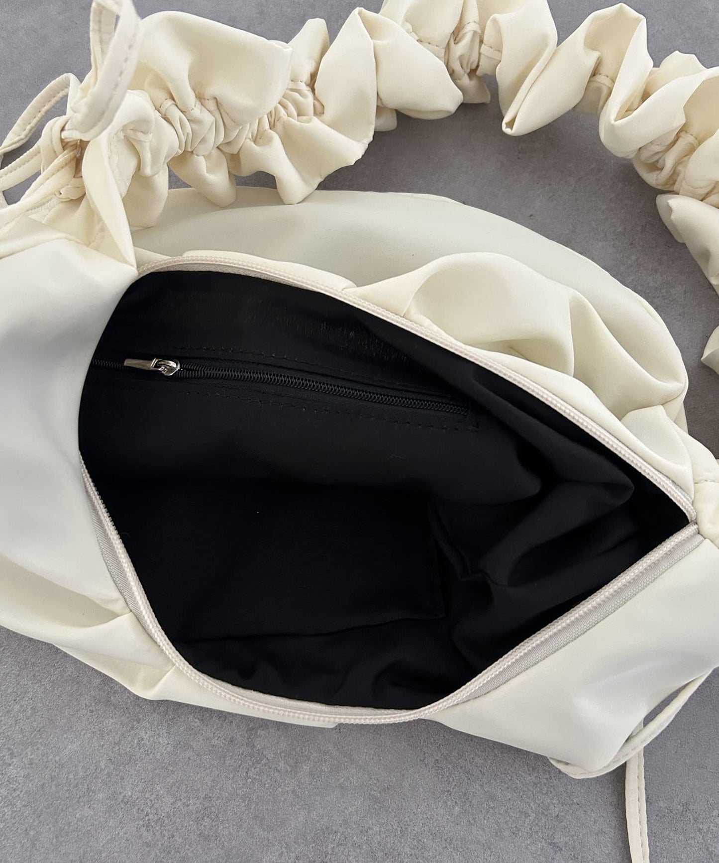 手柄收褶尼龍包