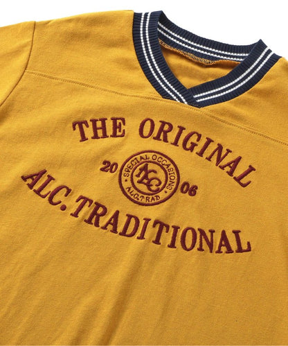 條紋圓領大學T恤