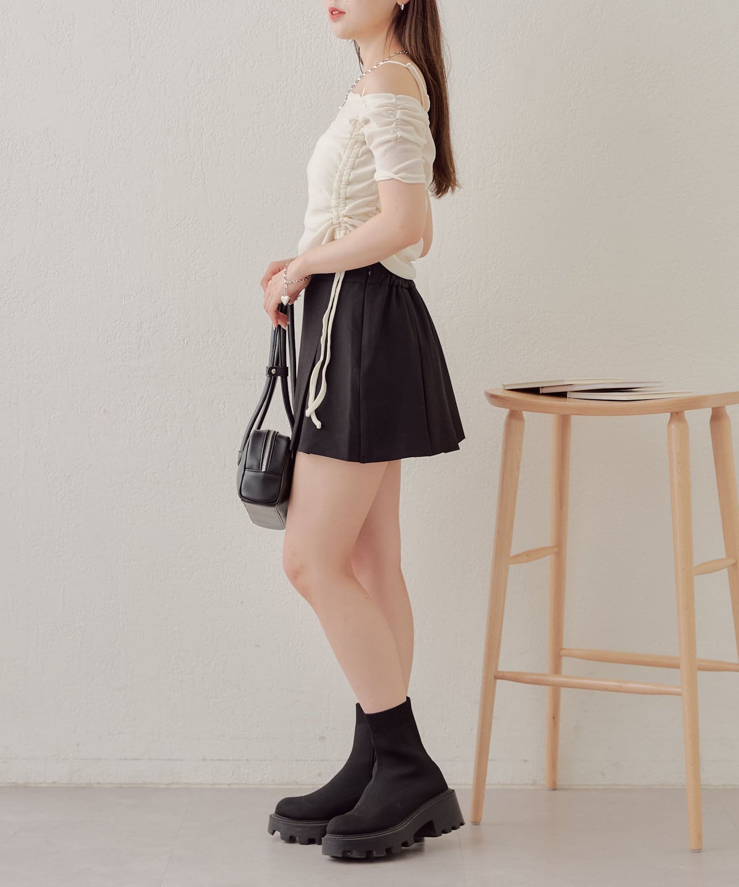 5分袖單肩領吊帶長T恤