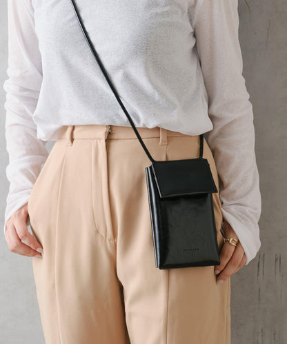 【控制狂】褶皺手機肩揹包