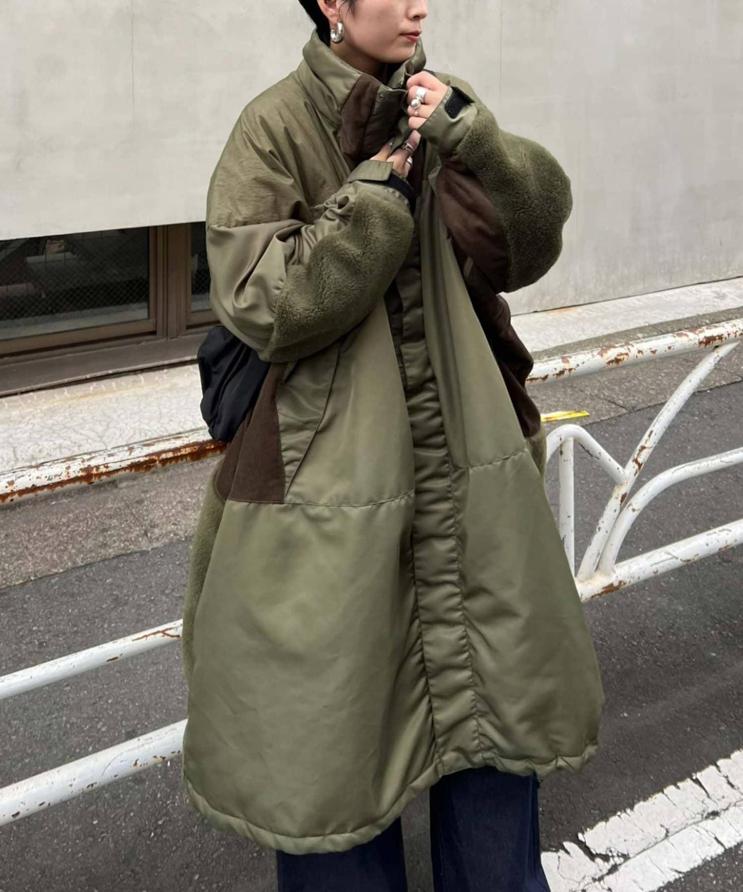 【etsinta/艾欣塔】怪獸中空棉外套