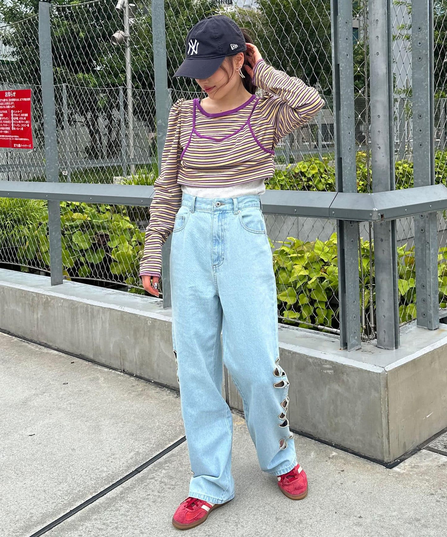 【2024AW】【HELLO.SANFRANCISCO/你好，舊金山】花朵剪裁牛仔褲